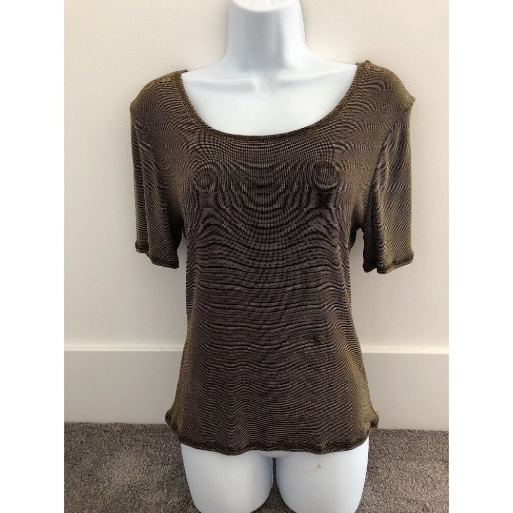 Donna Jessica Women's  Metallic Green Short Sleeve Top. NWT DJ6